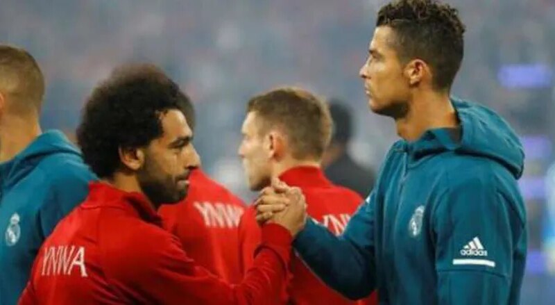 محمد صلاح يثير غضب كريستيانو رونالدو ويرفض طلبه بقرار جديد مع ليفربول – الدليل المصري