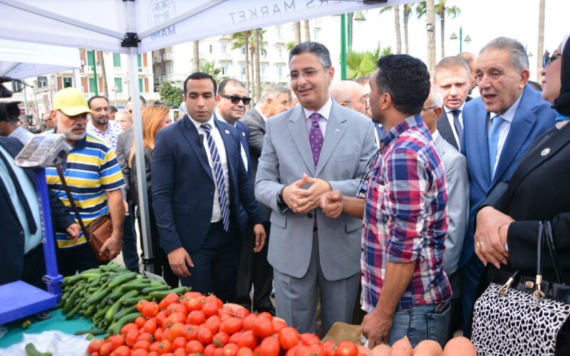 الجمعة والسبت.. وزير التموين يطلق «سوق اليوم الواحد» في مدينة نصر