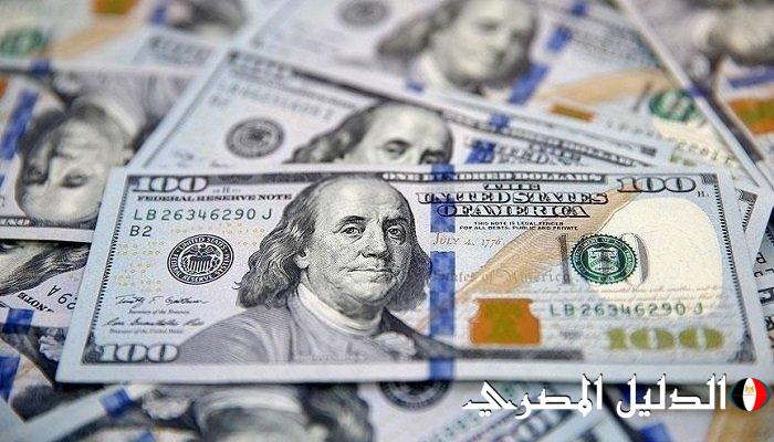 سعر الدولار يكسر حاجز الـ 50 جنيهًا لأول مرة في تاريخه