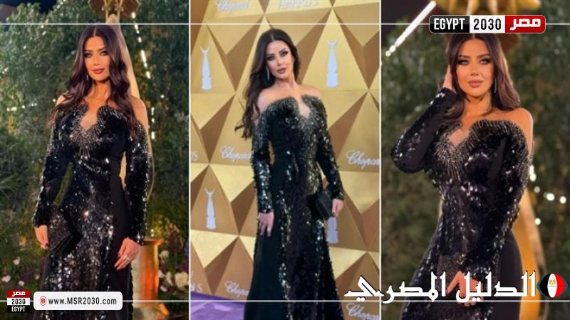 رضوى الشربيني بفستان مكشوف الكتفين في حفل Joy Awards